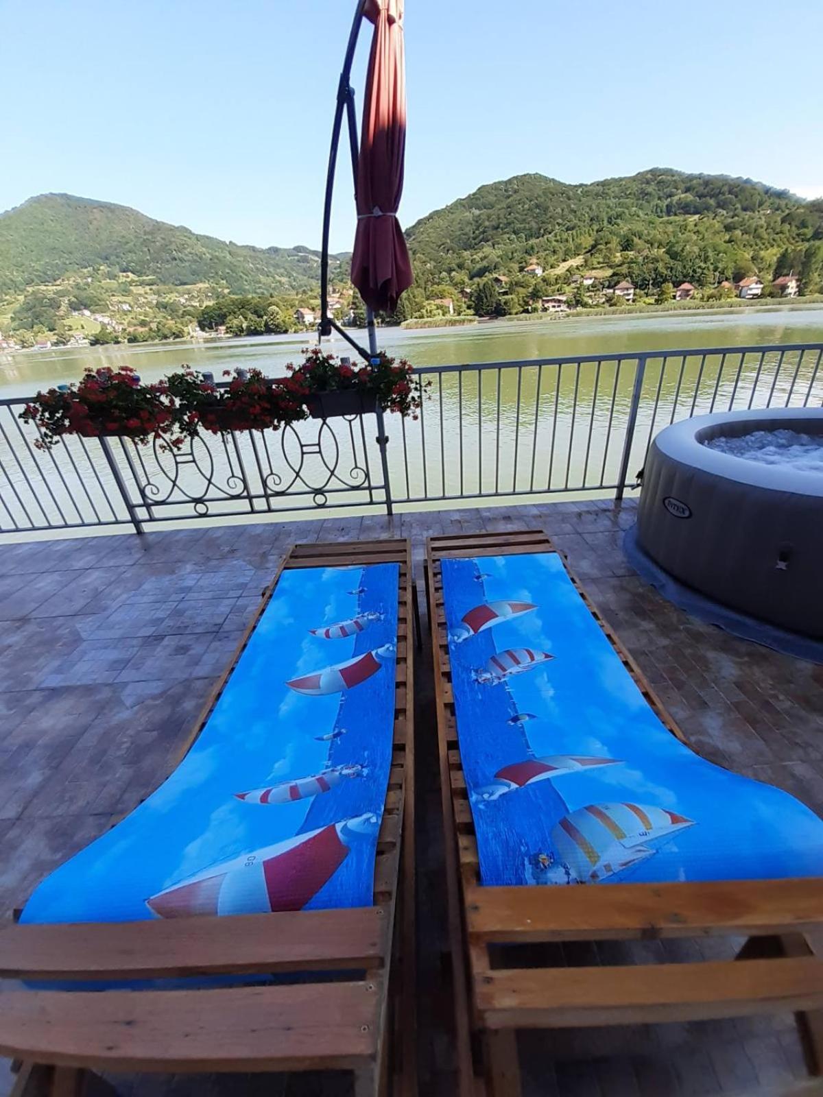 Vila Oaza - Zvornicko Jezero Зворник Экстерьер фото